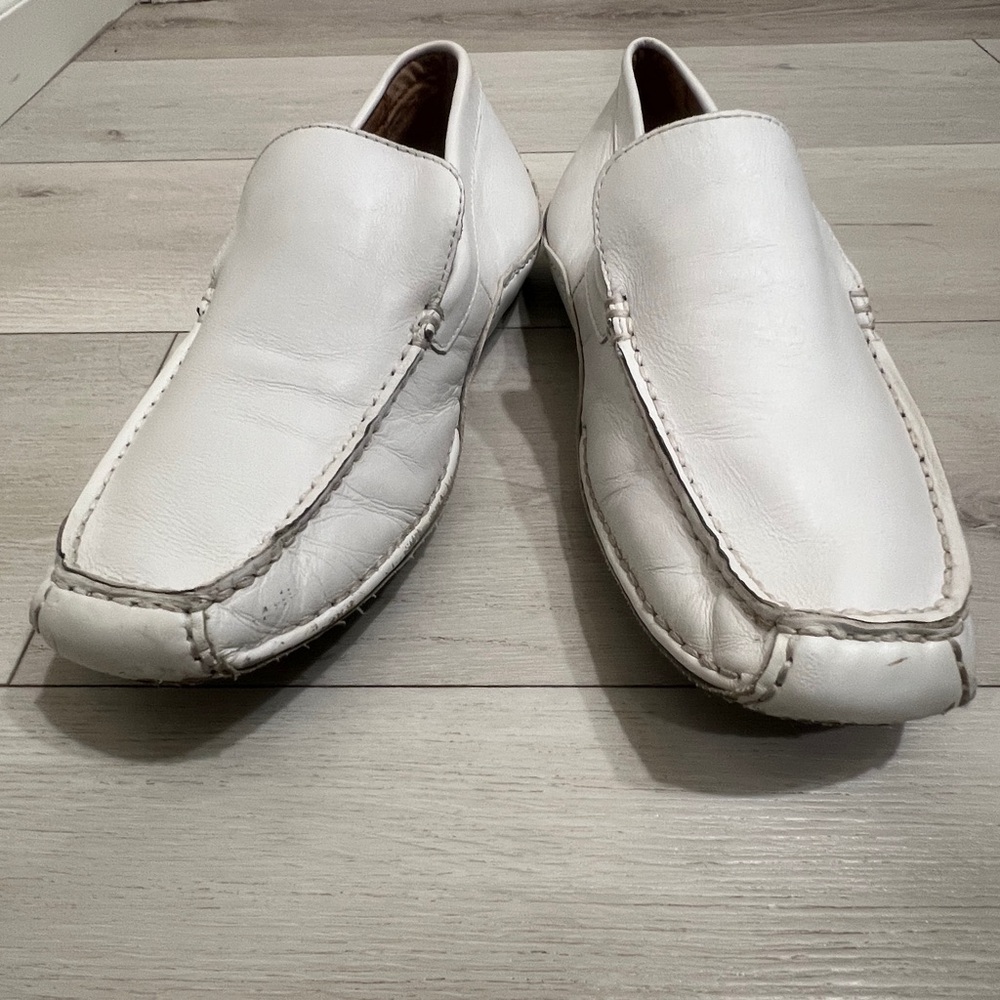 Men's Steve Madden White Leather Loafers size 10